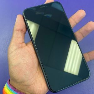 IPHONE XR (BLACK)